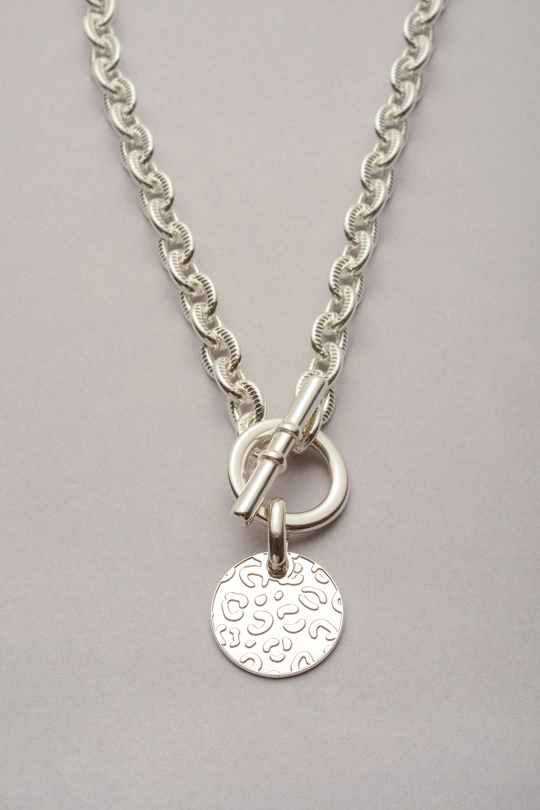 Collier chaîne et pendentif goutte zircon Plaqué or Collier chaîne et pendentif goutte zircon Plaqué or