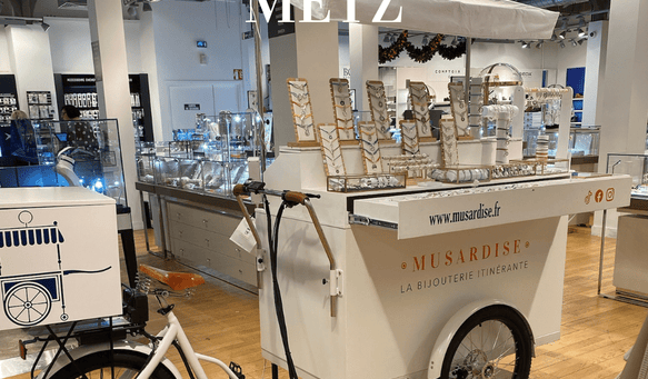 Triporteur Metz Bijoux Galeries Lafayette