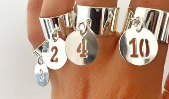collection bijoux chiffre 1 à 12 bagues argentées