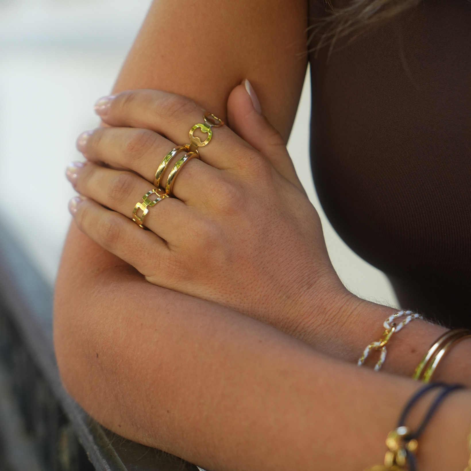 Bijoux nomades : l'esprit de liberté souffle sur vos accessoires