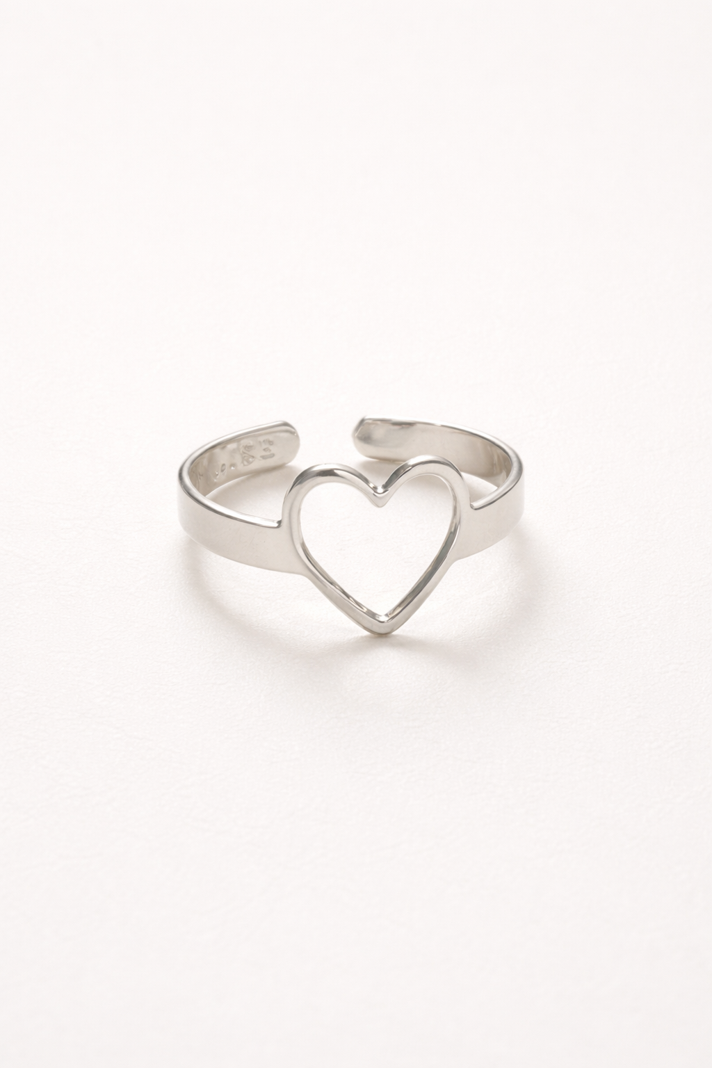 Bague Love argentée