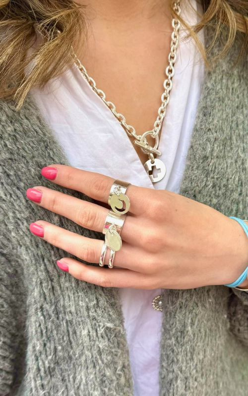 Collier Scarlett médaille croix "Cruz"