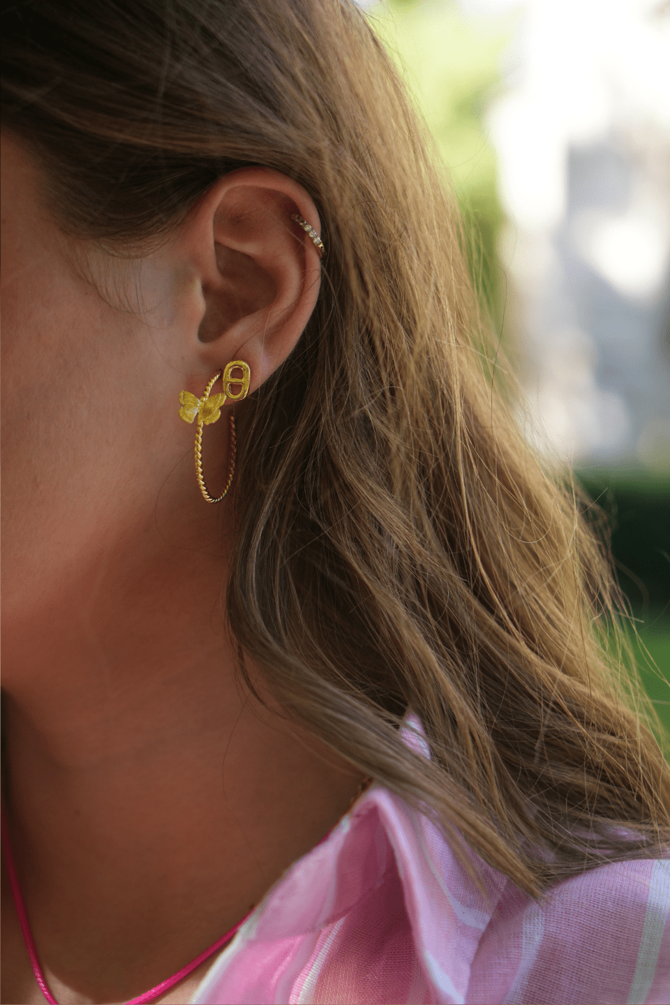 Créoles papillons dorées "Betty"