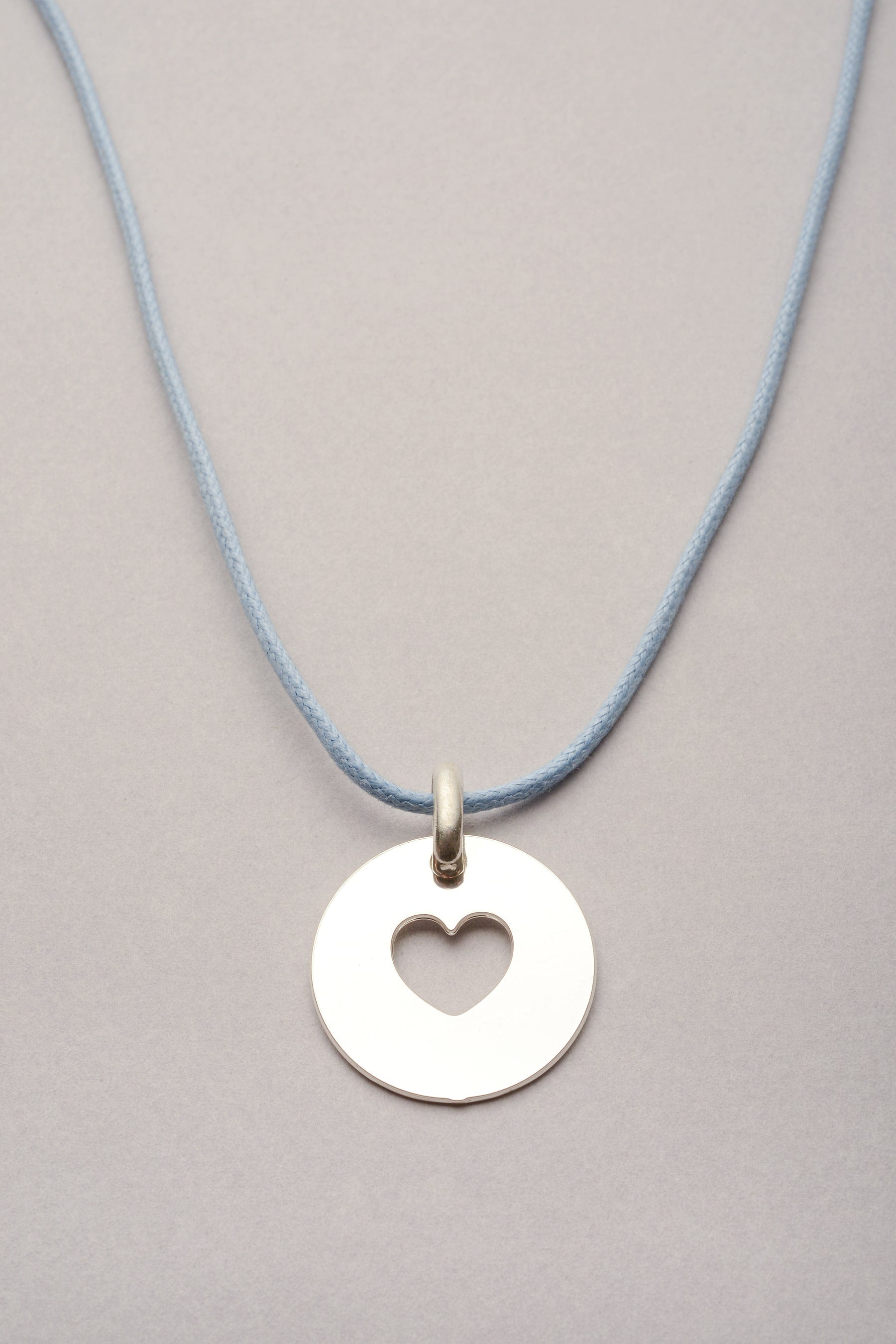 Collier médaille Grand Coeur