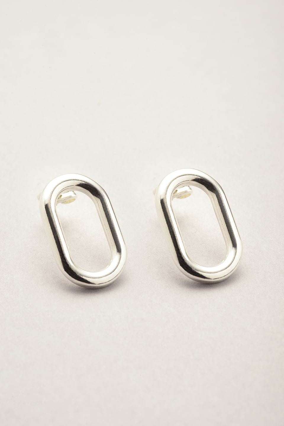 Les boucles d'oreilles Ava argentées de Musardise