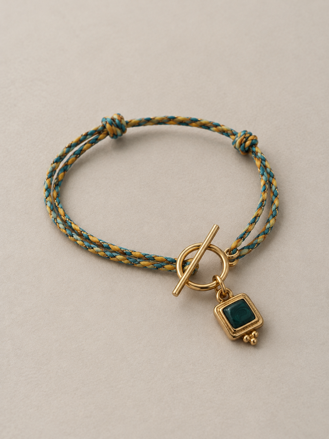 Bracelet Lou Pierre verte tressé doré Musardise