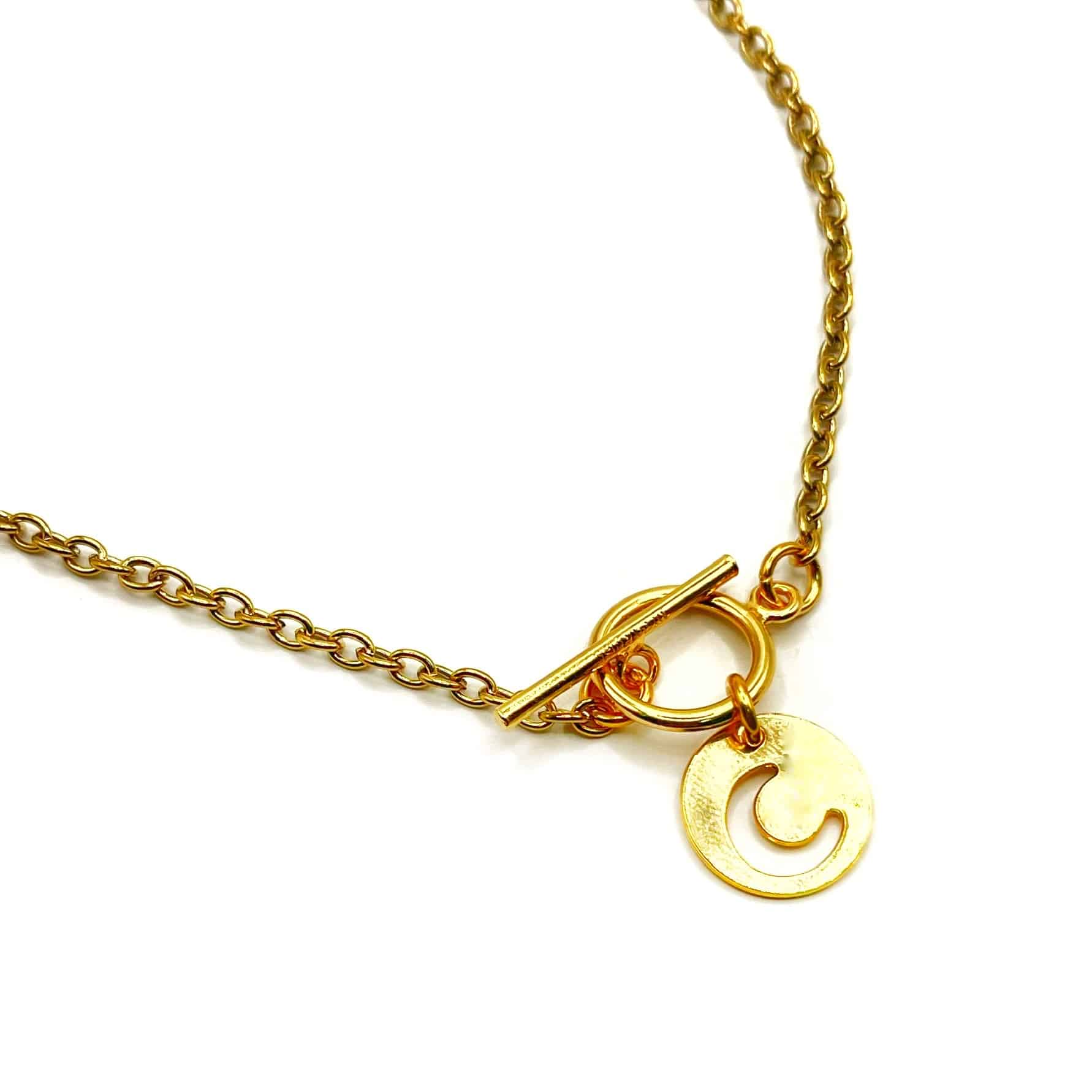 collier fin médaille dorée lune