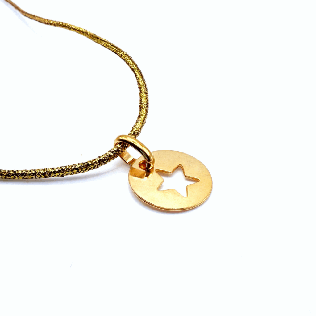 Collier pendant étoile doré