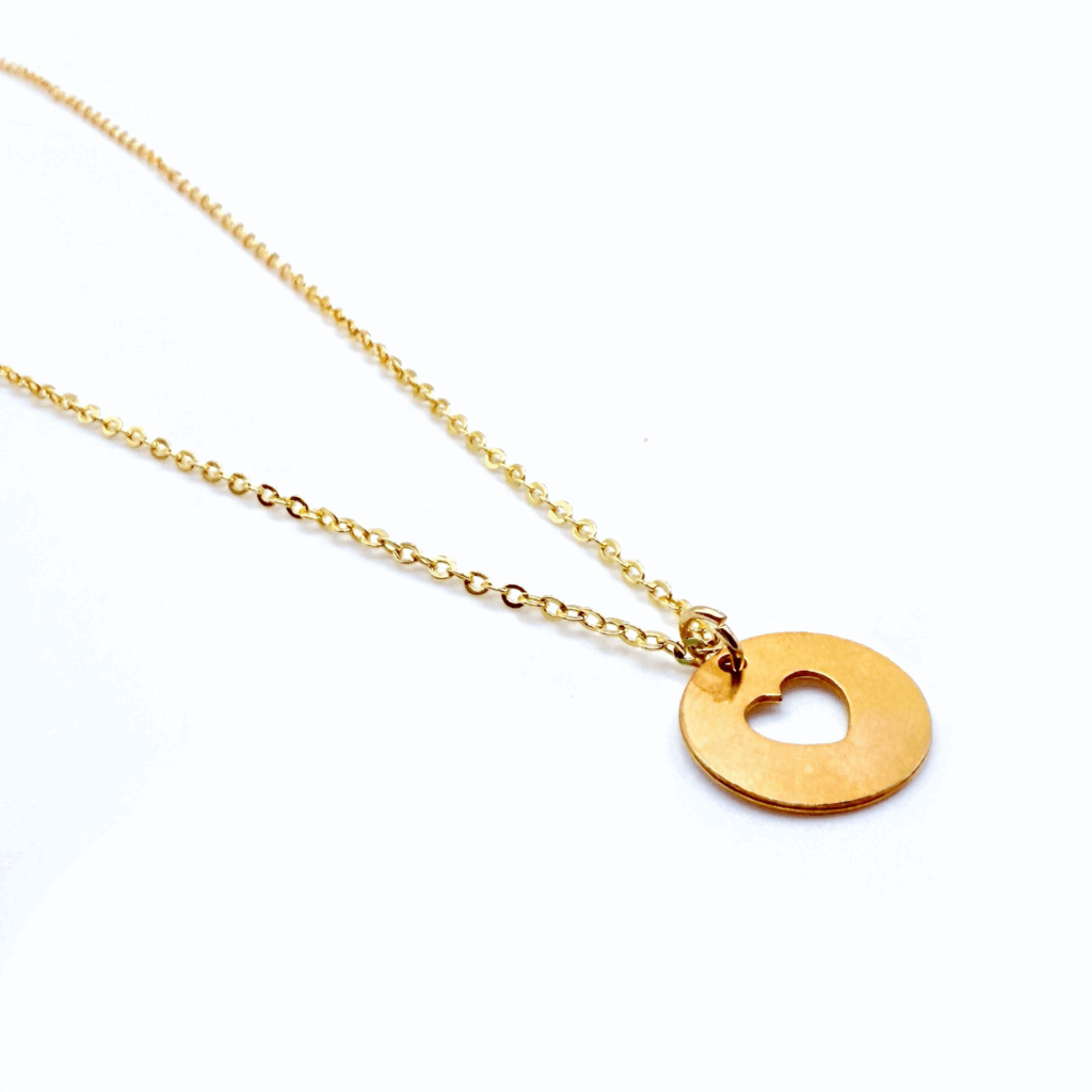 Collier chaîne fine doré coeur