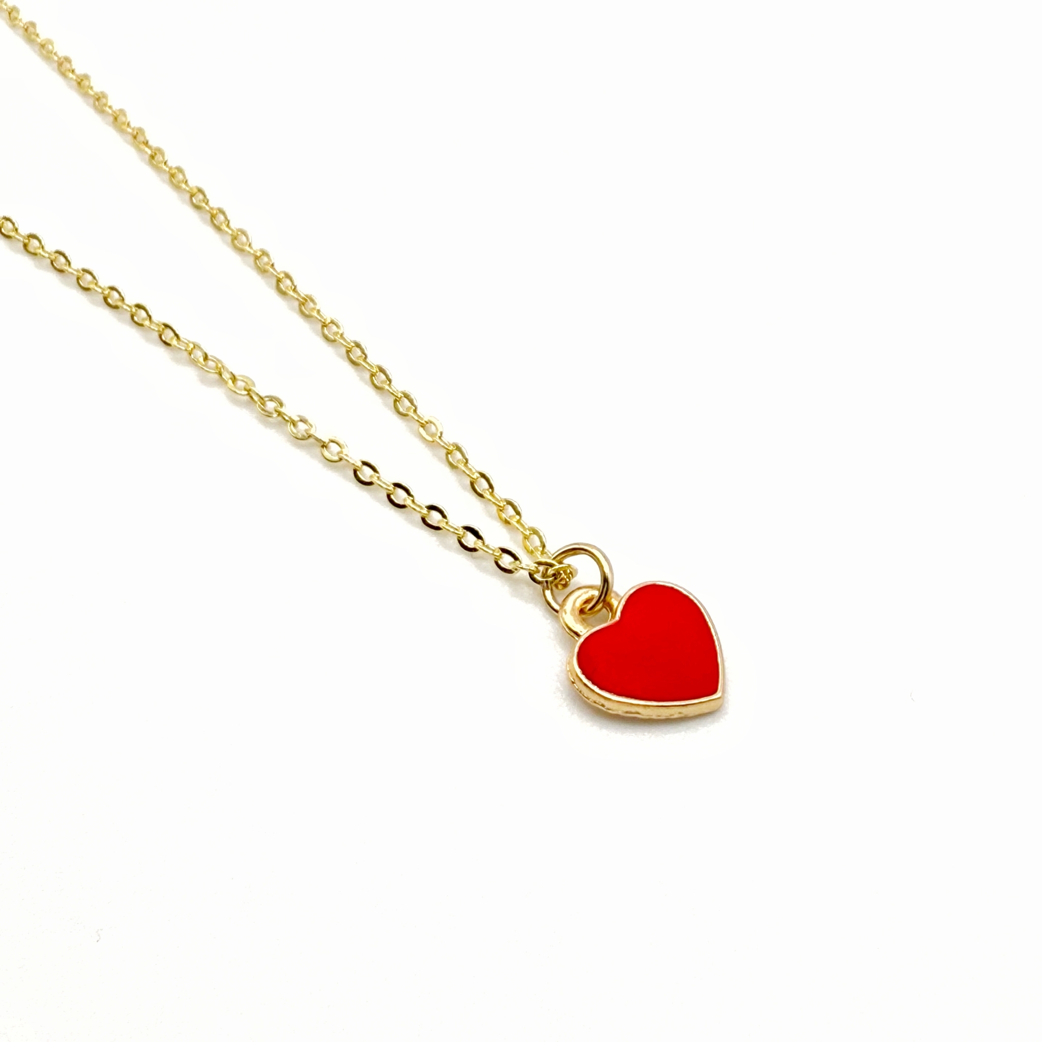 Collier chaîne pendentif coeur coloré rouge