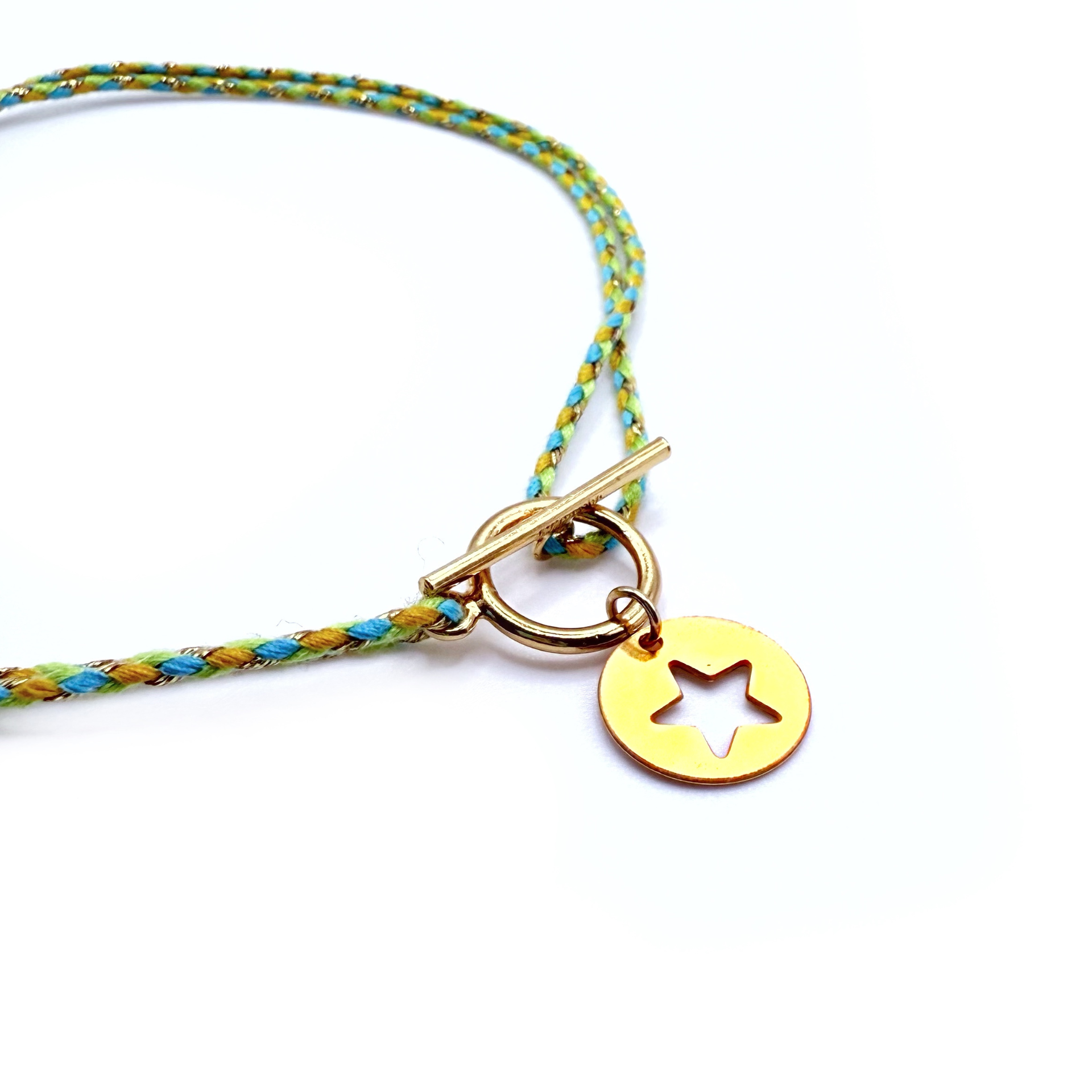 Collier lou étoile cordon tressé cordon vert et doré